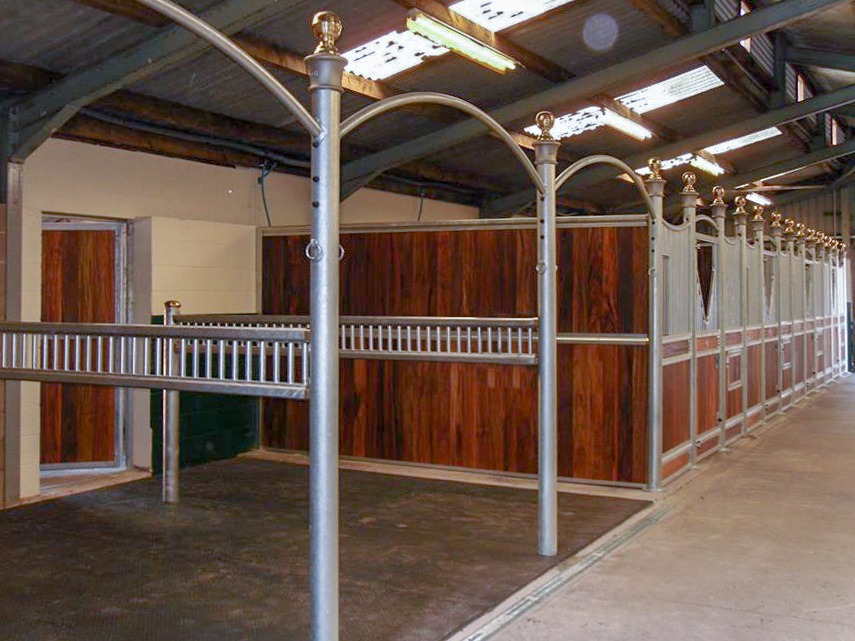 Monarch Equestrian Ladder Style Wash Bay with Cross Tie Posts