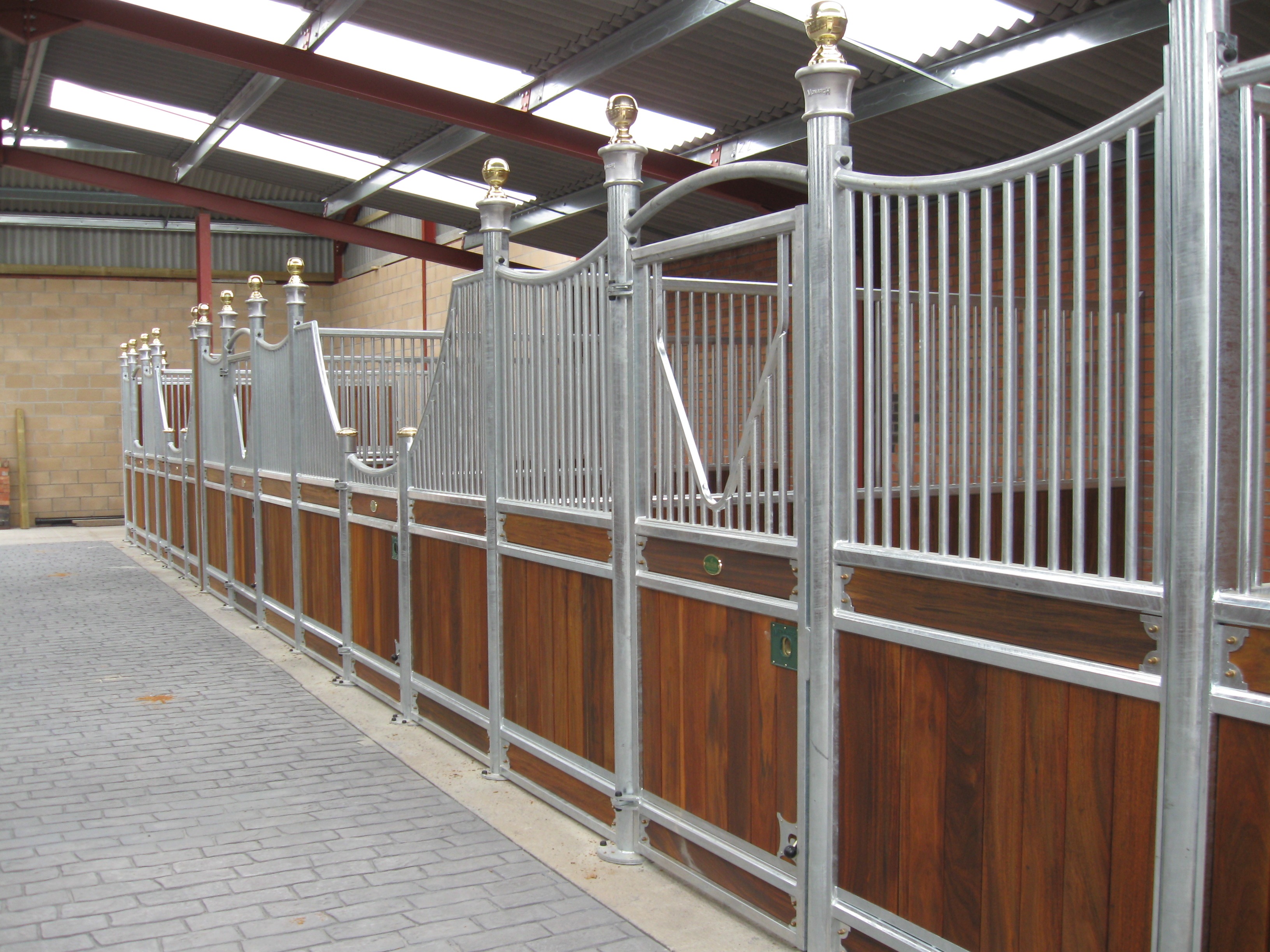 Majestic Elizabethan Stables in hardwood by Monarch Equestrian